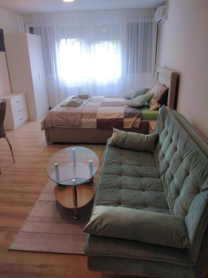 North&South Apartments Zagreb Extérieur photo
